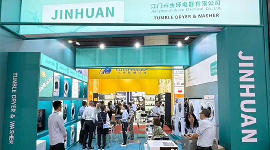 廣交會(huì )第一天！金環(huán)電器吸引世界各地客戶(hù)駐足參觀(guān)交流