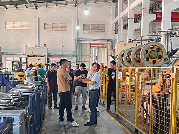 全自動(dòng)干衣機廠(chǎng)家