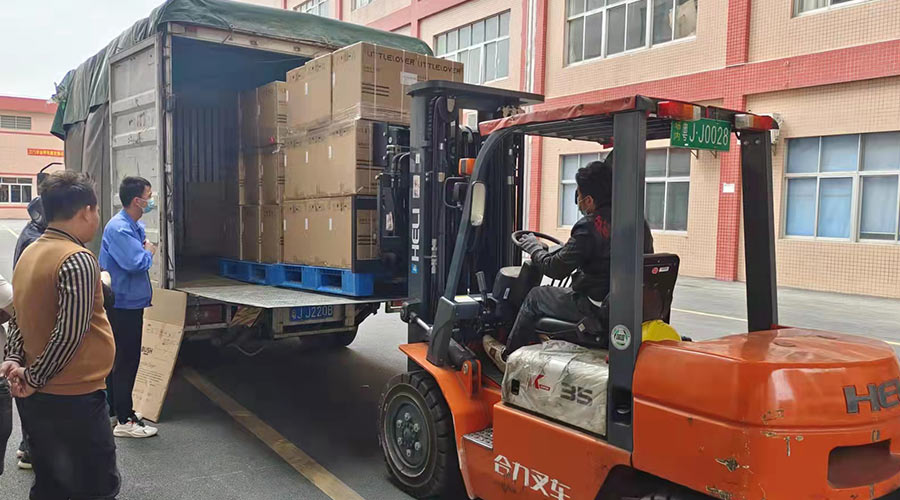 加急生產(chǎn)順利出貨！緩解客戶(hù)節后衣服干衣機庫存不足問(wèn)題